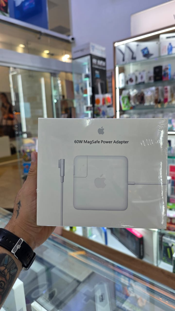 Cargador Apple 60W MagSafe Power Adapter
